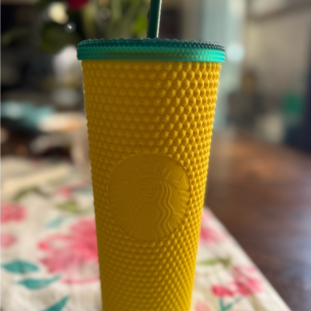 Hawaiian Starbucks Yellow Tumbler with Lid